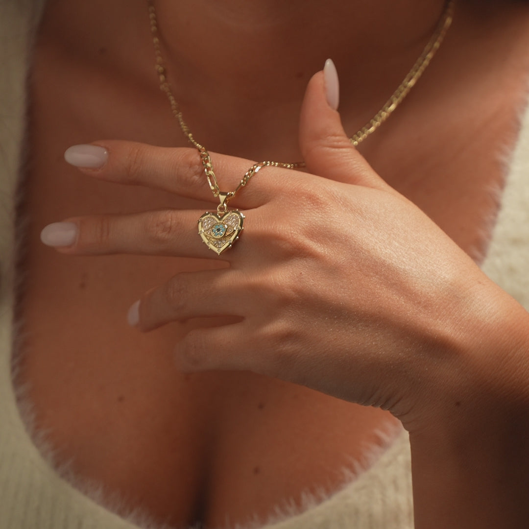 Heart: Set Collana e Orecchini Placcati d'Oro 18K